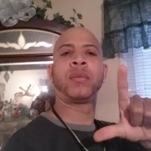 Meet your Posher, Travis